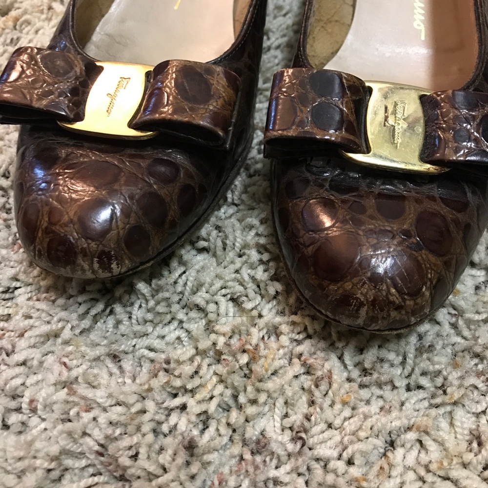 Size 8 Ferragamo shoes